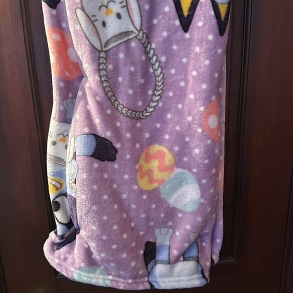 Purple Bluey Easter Silk Touch Throw Blanket - Picture 7 of 7